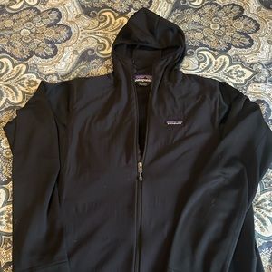 Men’s Patagonia zip up hoodie medium lightweight